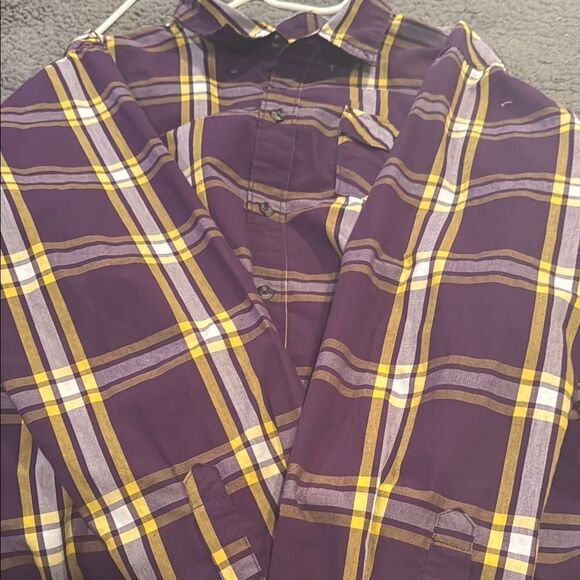 Magellan Outdoors Purple and Yellow Casual Button Down Shirt - Picture 5 of 6